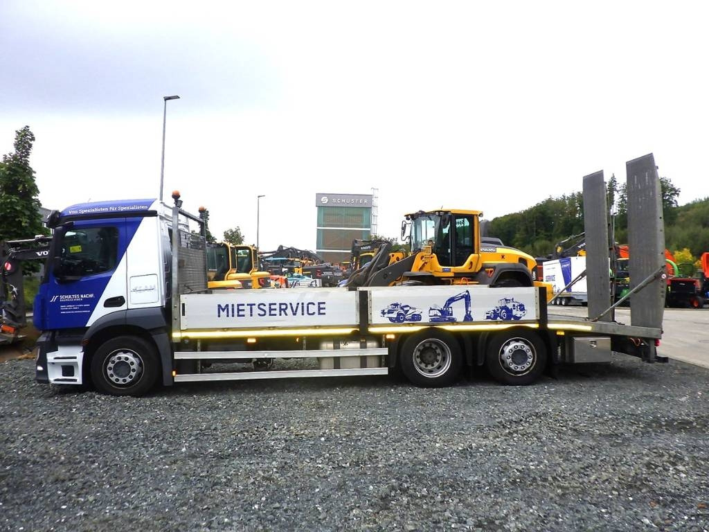 Mercedes-Benz Antos 2533 L Maschinentransporter - Car transporter truck: picture 2 Mercedes-Benz Antos 2533 L Maschinentransporter - Car transporter truck: picture 2