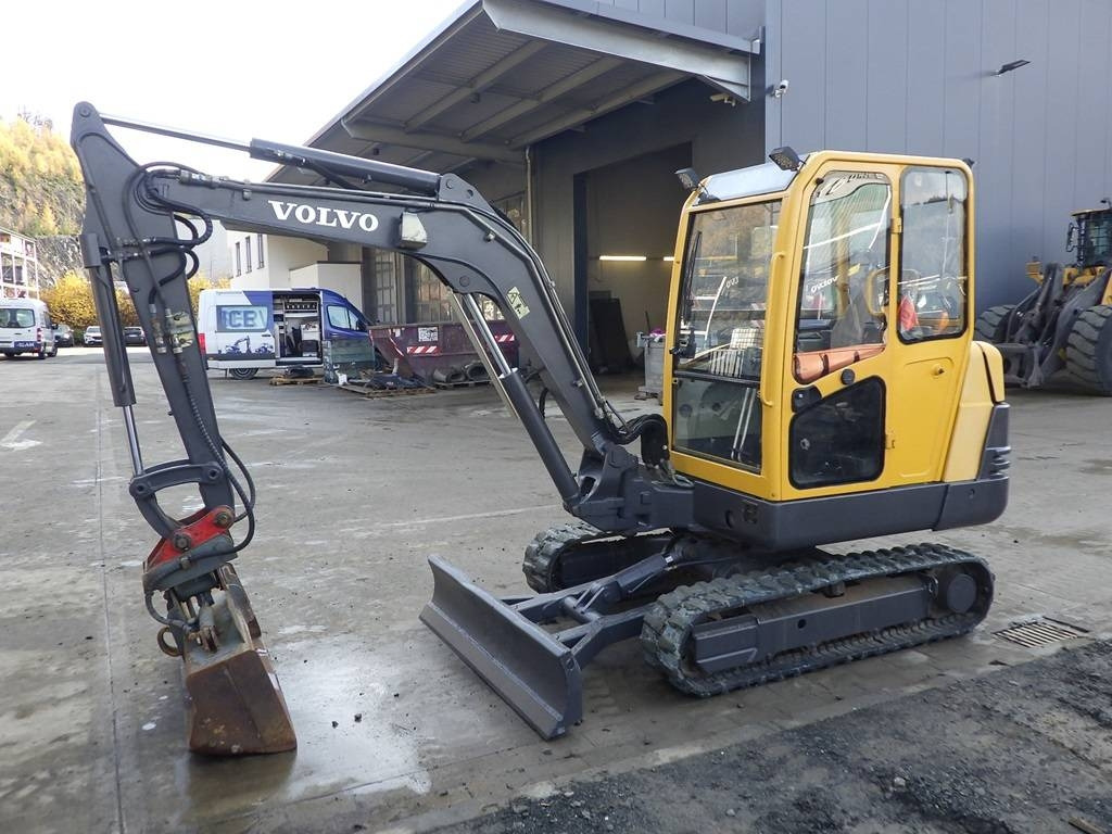 Volvo EC 35 - Mini excavator: picture 1 Volvo EC 35 - Mini excavator: picture 1