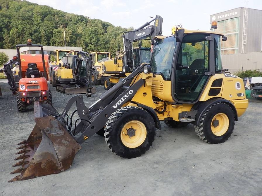 Volvo L 25 F - Wheel loader: picture 1 Volvo L 25 F - Wheel loader: picture 1