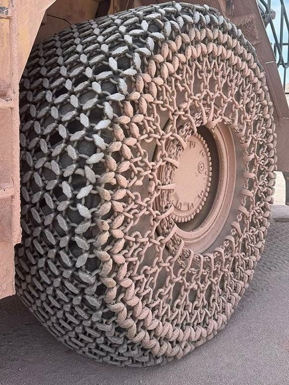 4 x Chains for wheel size 45/65R39 - Tire for Construction machinery: picture 4 4 x Chains for wheel size 45/65R39 - Tire for Construction machinery: picture 4