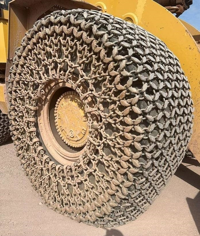 4 x Chains for wheel size 45/65R39 - Tire for Construction machinery: picture 1 4 x Chains for wheel size 45/65R39 - Tire for Construction machinery: picture 1