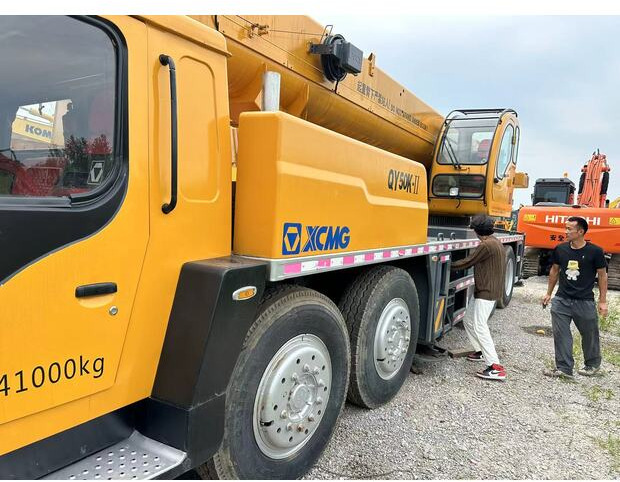 2014 XCMG QY50KC - All terrain crane: picture 4 2014 XCMG QY50KC - All terrain crane: picture 4
