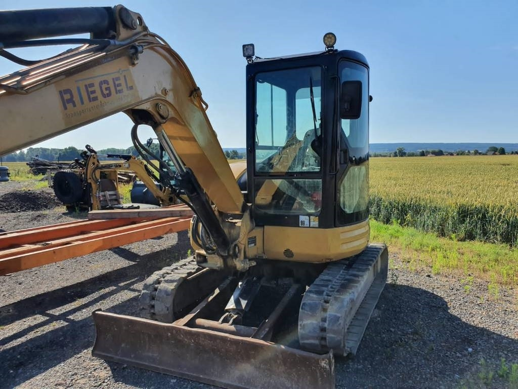 CAT 304CR - Crawler excavator: picture 3 CAT 304CR - Crawler excavator: picture 3