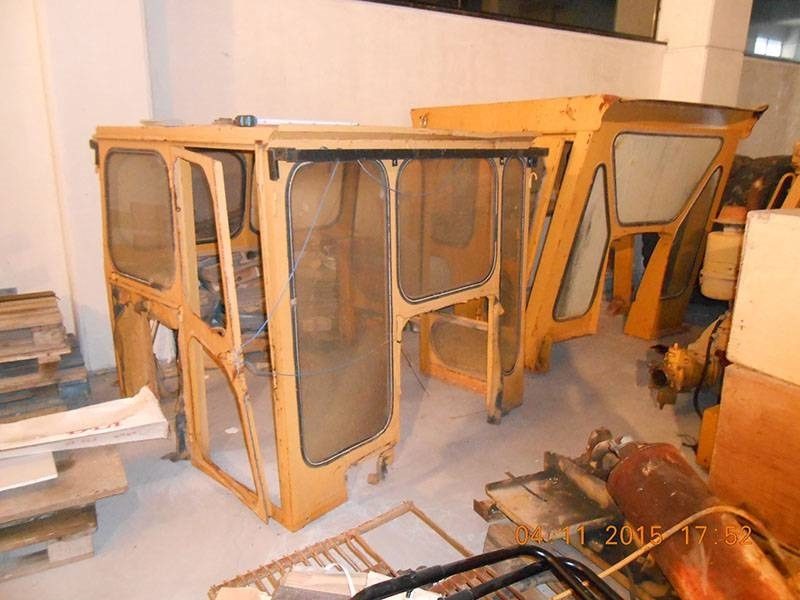 CAT CABIN FOR CATERPILLAR D7G/F/E - Cab for Construction machinery: picture 1 CAT CABIN FOR CATERPILLAR D7G/F/E - Cab for Construction machinery: picture 1
