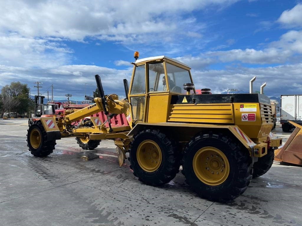 Grader Faun F185C: picture 10 Grader Faun F185C: picture 10