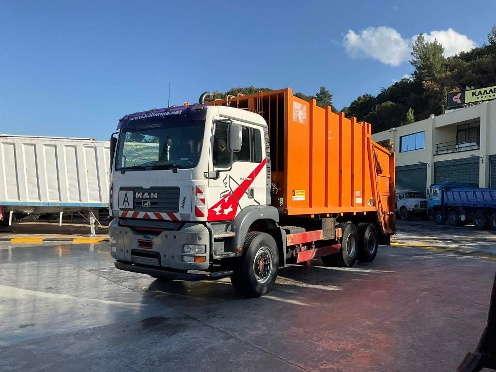 MAN 26.310 - Refuse truck: picture 1 MAN 26.310 - Refuse truck: picture 1