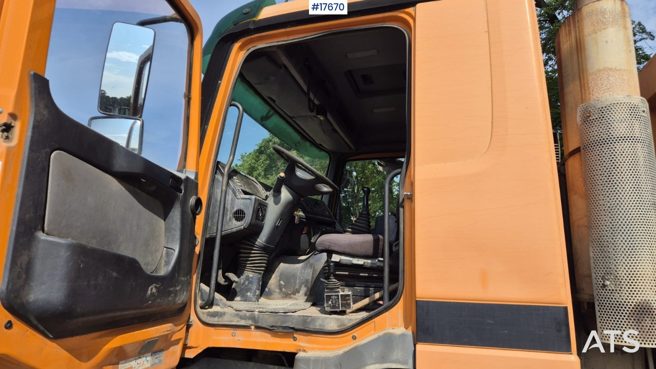 Tipper 2002 Mercedes-Benz 4140: picture 15