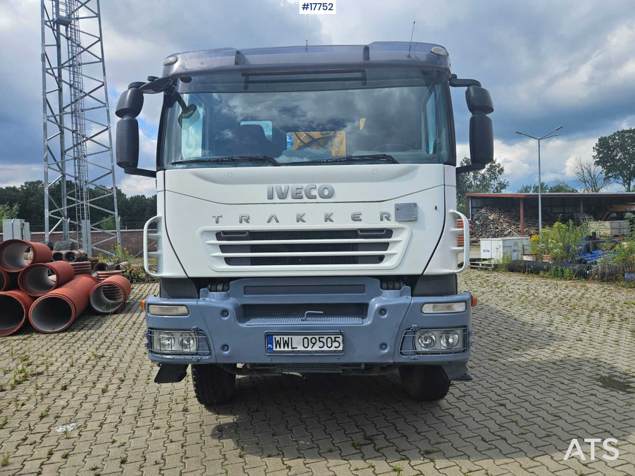 2007 Iveco   Trakker +EFFER 210 3s - Crane truck, Tipper: picture 3 2007 Iveco   Trakker +EFFER 210 3s - Crane truck, Tipper: picture 3