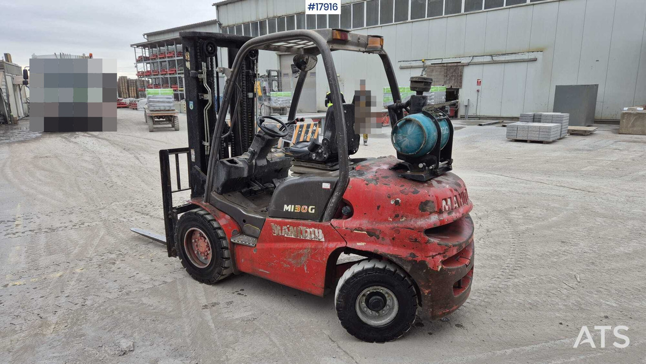 2015 Manitou MI 30 G - LPG forklift: picture 4 2015 Manitou MI 30 G - LPG forklift: picture 4