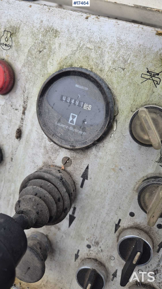 Leasing of Asphalt milling machine WIRTGEN W-500 (1993) Asphalt milling machine WIRTGEN W-500 (1993): picture 14 Leasing of Asphalt milling machine WIRTGEN W-500 (1993) Asphalt milling machine WIRTGEN W-500 (1993): picture 14