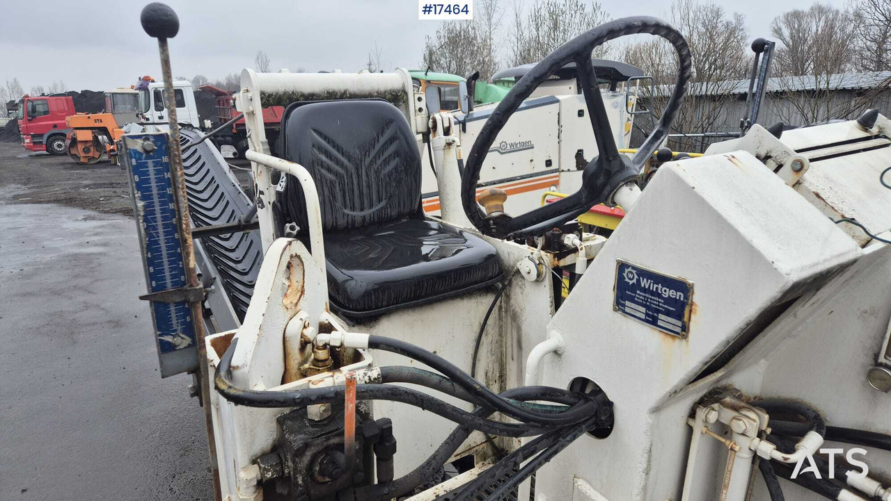 Leasing of Asphalt milling machine WIRTGEN W-500 (1993) Asphalt milling machine WIRTGEN W-500 (1993): picture 9 Leasing of Asphalt milling machine WIRTGEN W-500 (1993) Asphalt milling machine WIRTGEN W-500 (1993): picture 9