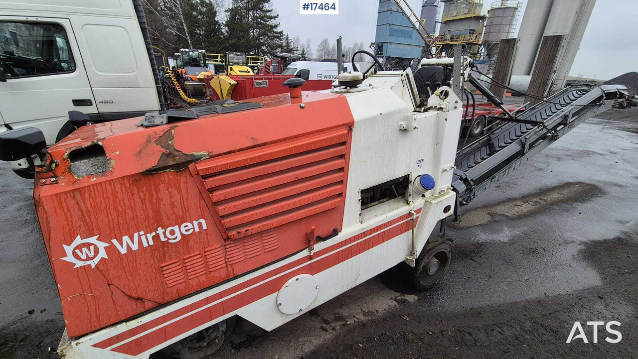 Leasing of Asphalt milling machine WIRTGEN W-500 (1993) Asphalt milling machine WIRTGEN W-500 (1993): picture 6 Leasing of Asphalt milling machine WIRTGEN W-500 (1993) Asphalt milling machine WIRTGEN W-500 (1993): picture 6
