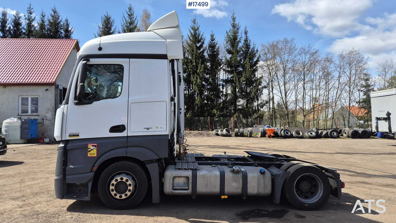Truck tractor MERCEDES-BENZ ACTROS 1845 (2017) - Other machinery: picture 4 Truck tractor MERCEDES-BENZ ACTROS 1845 (2017) - Other machinery: picture 4