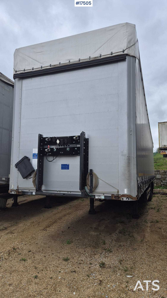 Semi-trailer KOGEL S-24 (2019) - Curtainsider semi-trailer: picture 2 Semi-trailer KOGEL S-24 (2019) - Curtainsider semi-trailer: picture 2