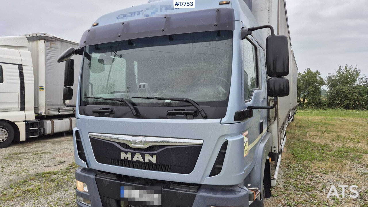 Tandem MAN TGL 8.250 (2014) - Curtain side truck: picture 3 Tandem MAN TGL 8.250 (2014) - Curtain side truck: picture 3