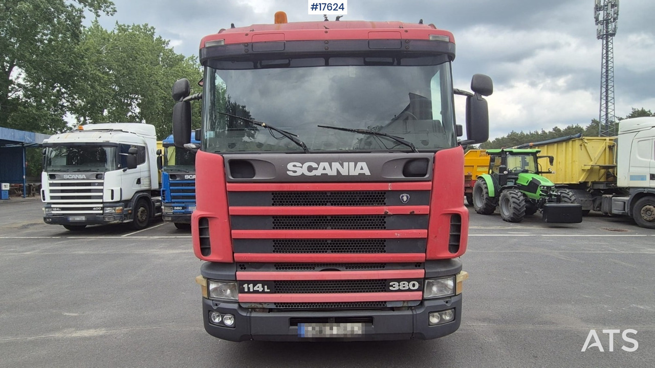 2000 Scania 114L 380 - Tractor unit: picture 2 2000 Scania 114L 380 - Tractor unit: picture 2