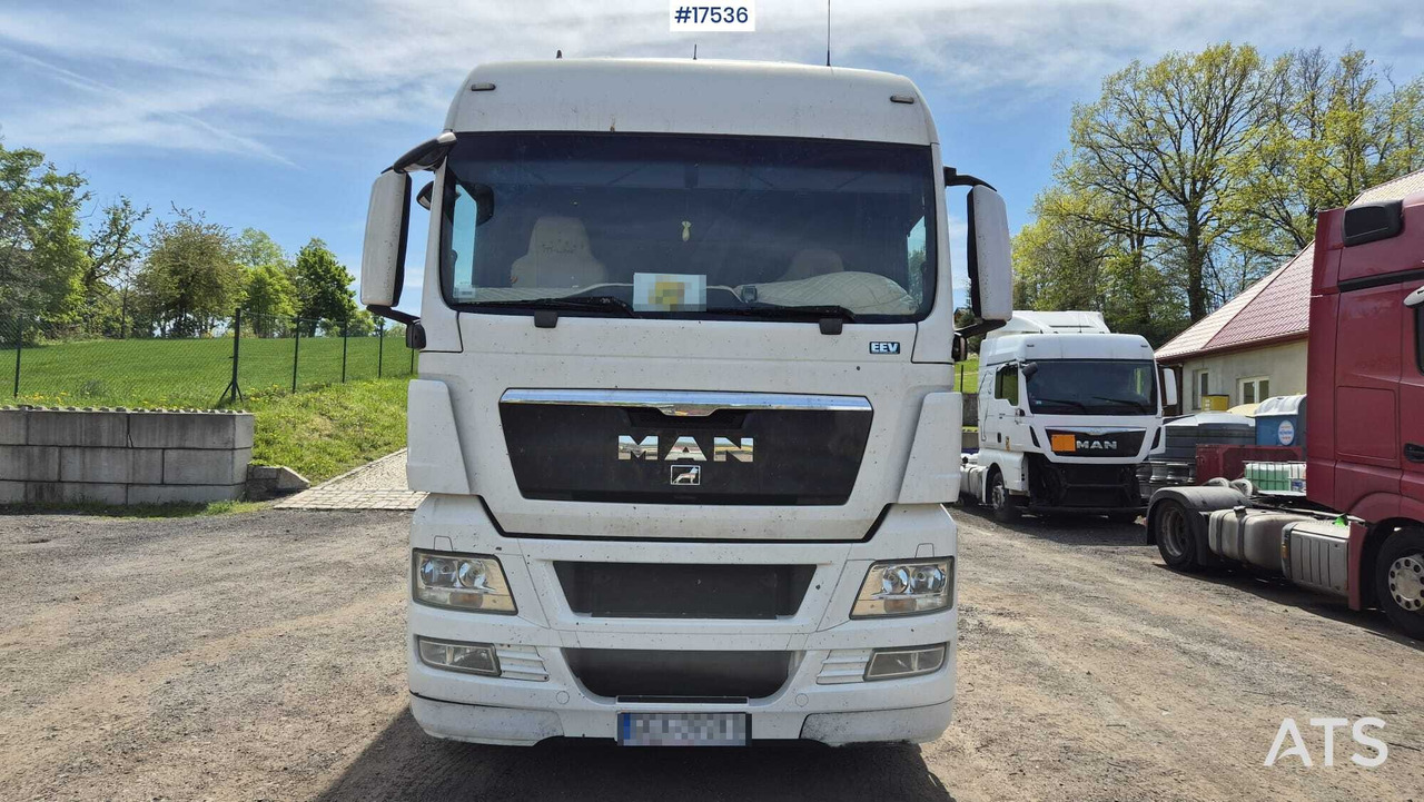 Truck tractor MAN TGX 14.440 (2011) - Tractor unit: picture 2 Truck tractor MAN TGX 14.440 (2011) - Tractor unit: picture 2