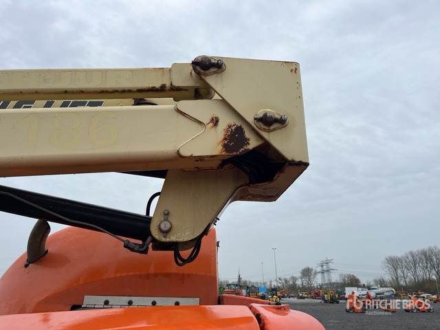 2005 JLG 510 4WD Diesel Articulating Boom Lift - Articulated boom lift: picture 4 2005 JLG 510 4WD Diesel Articulating Boom Lift - Articulated boom lift: picture 4