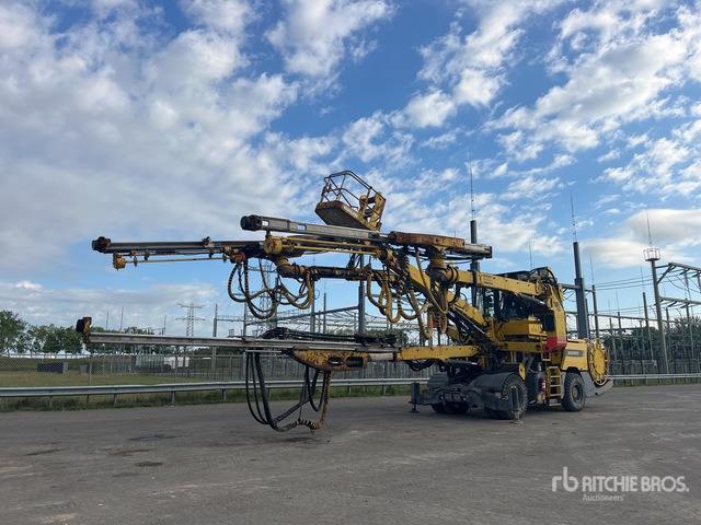 2010 Atlas Copco Boomer XE3 Jumbo Drill - Drilling rig: picture 1 2010 Atlas Copco Boomer XE3 Jumbo Drill - Drilling rig: picture 1