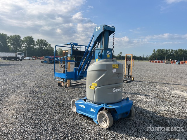 2014 Genie GR26J (Inoperable) Vertical Mast Lift - Vertical mast lift: picture 3 2014 Genie GR26J (Inoperable) Vertical Mast Lift - Vertical mast lift: picture 3