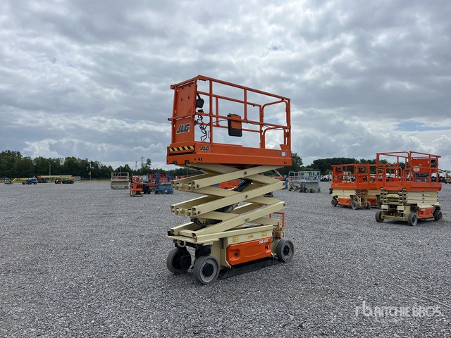 2015 JLG 2032ES Electric Scissor Lift - Scissor lift: picture 2 2015 JLG 2032ES Electric Scissor Lift - Scissor lift: picture 2