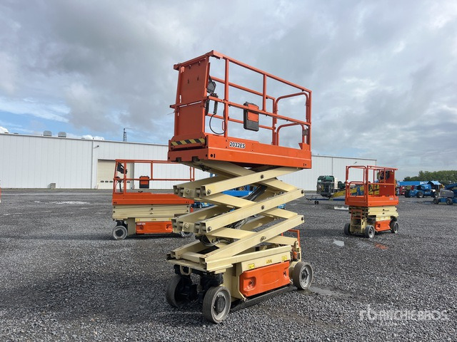 2015 JLG 2032ES Electric Scissor Lift - Scissor lift: picture 1 2015 JLG 2032ES Electric Scissor Lift - Scissor lift: picture 1