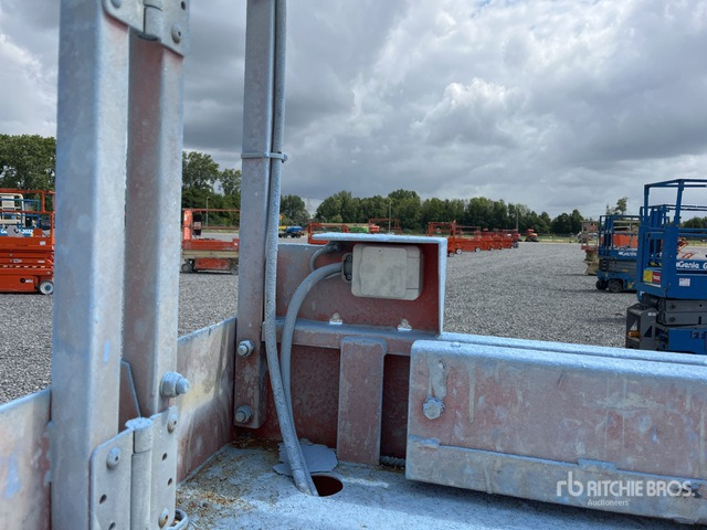 2015 JLG 2646 Electric Scissor Lift - Scissor lift: picture 5 2015 JLG 2646 Electric Scissor Lift - Scissor lift: picture 5
