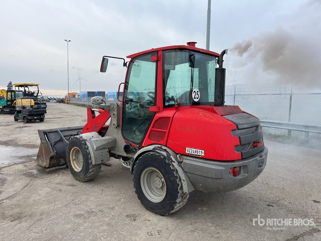 2015 Volvo L25F Wheel Loader - Wheel loader: picture 2 2015 Volvo L25F Wheel Loader - Wheel loader: picture 2