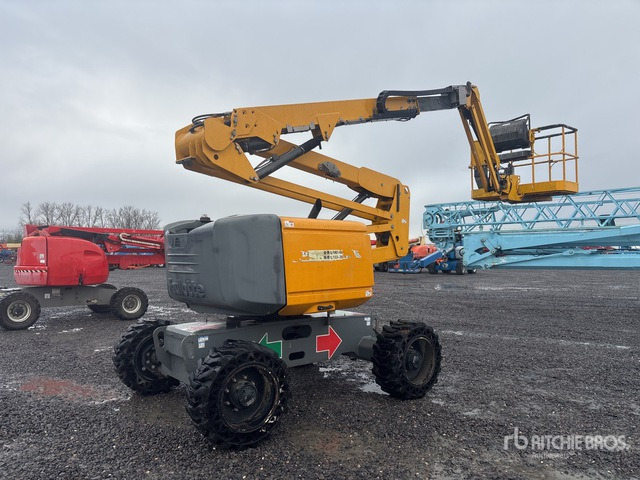 2020 Haulotte HA16RTJ 4WD Diesel Articulating Boom Lift - Articulated boom lift: picture 1 2020 Haulotte HA16RTJ 4WD Diesel Articulating Boom Lift - Articulated boom lift: picture 1