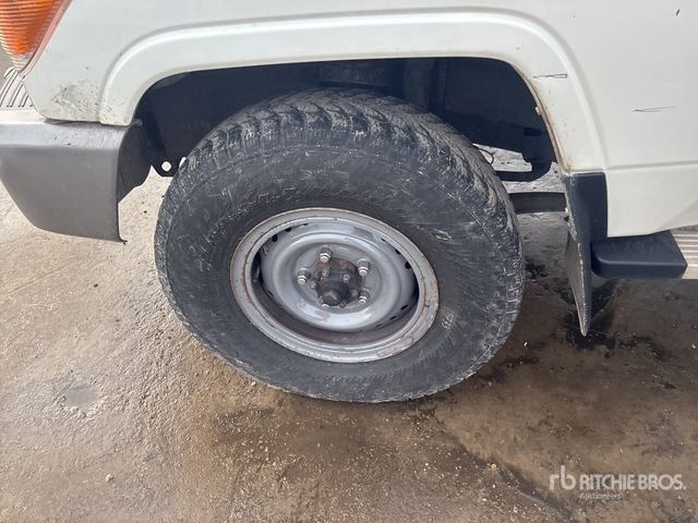 2020 Toyota Land Cruiser HZJ76L-RKMRS 4WD SUV - SUV: picture 4 2020 Toyota Land Cruiser HZJ76L-RKMRS 4WD SUV - SUV: picture 4