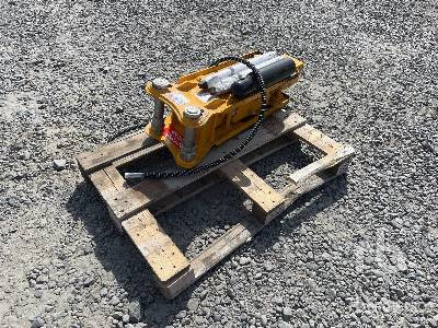 BLK 680 (Unused) - Hydraulic hammer: picture 3 BLK 680 (Unused) - Hydraulic hammer: picture 3