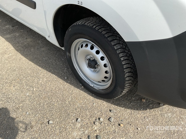 2019 Renault Kangoo Maxi 1.5DCI Cargo Van - Commercial vehicle: picture 4 2019 Renault Kangoo Maxi 1.5DCI Cargo Van - Commercial vehicle: picture 4