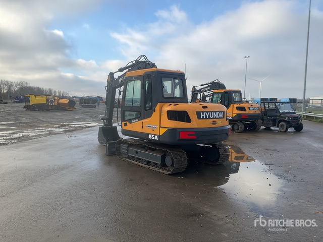 Hyundai R85A Tracked Excavator - Crawler excavator: picture 5 Hyundai R85A Tracked Excavator - Crawler excavator: picture 5