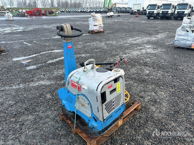 Weber CR7 CCD Vibratory Plate Compactor - Plate compactor: picture 1 Weber CR7 CCD Vibratory Plate Compactor - Plate compactor: picture 1