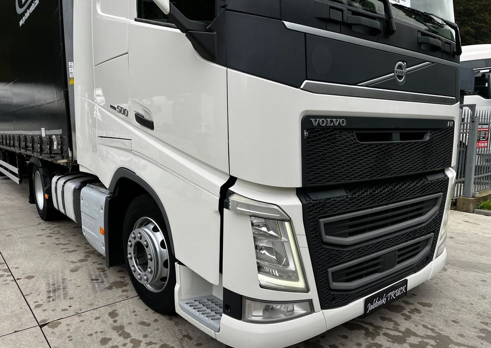 Volvo FH 500 Mega 2016 Rok + Fliegl 2017 // Oś podnoszona // Zestaw ! - Tractor unit, Curtainsider semi-trailer: picture 4 Volvo FH 500 Mega 2016 Rok + Fliegl 2017 // Oś podnoszona // Zestaw ! - Tractor unit, Curtainsider semi-trailer: picture 4