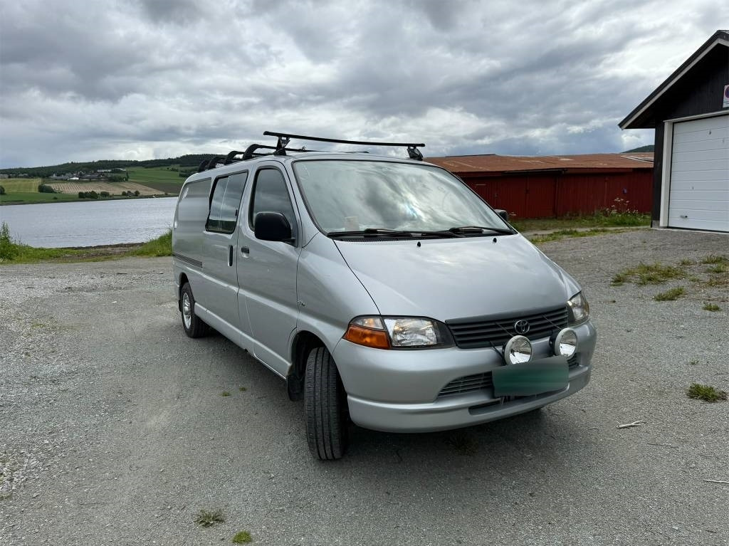 Toyota Hiace 4x4 - Crew cab van: picture 5 Toyota Hiace 4x4 - Crew cab van: picture 5