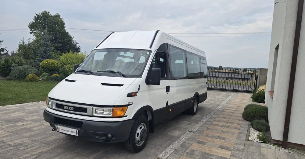 Iveco 50c15 - Minibus, People carrier: picture 2 Iveco 50c15 - Minibus, People carrier: picture 2