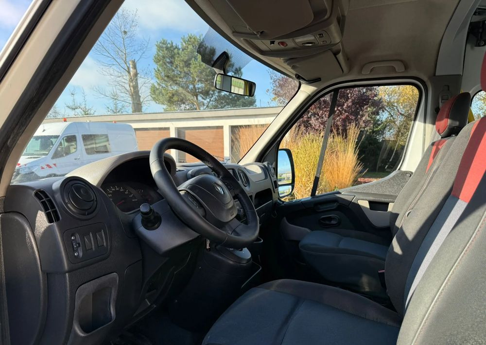 Renault Master - Crew cab van: picture 5 Renault Master - Crew cab van: picture 5