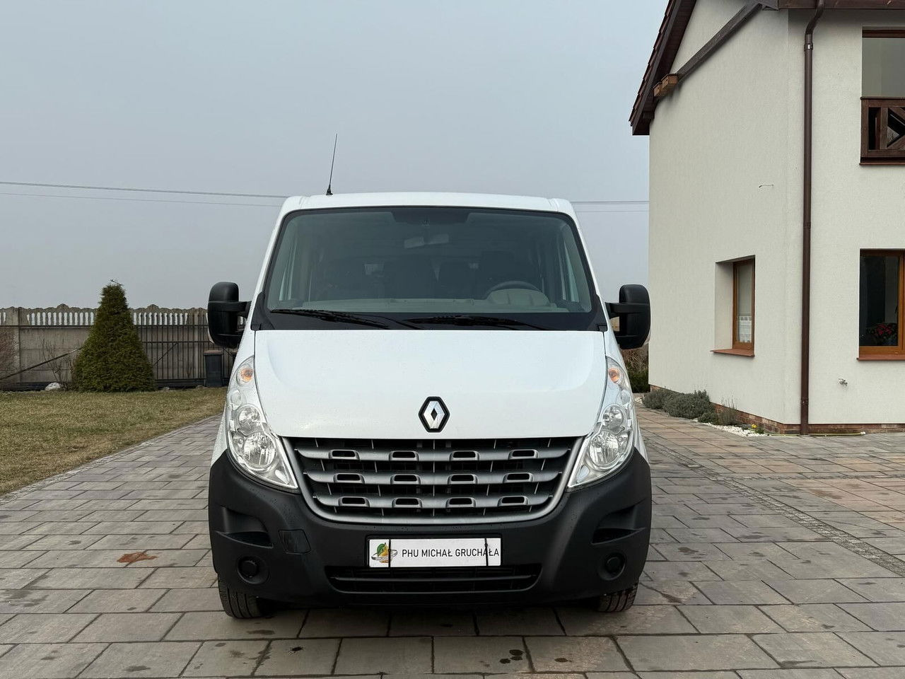 Renault Master - Open body delivery van: picture 2 Renault Master - Open body delivery van: picture 2