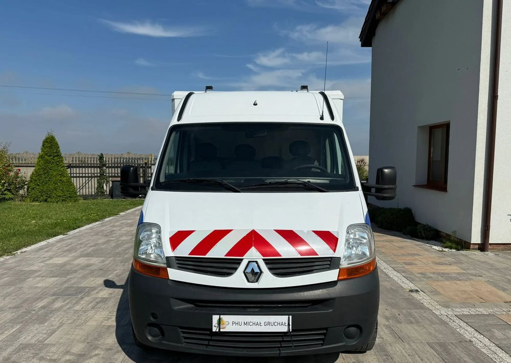 Renault Master - Crew cab van: picture 2 Renault Master - Crew cab van: picture 2