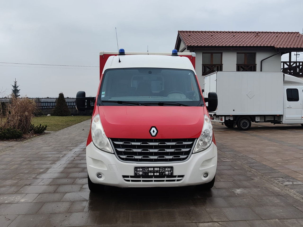 Renault Master - Ambulance: picture 1 Renault Master - Ambulance: picture 1