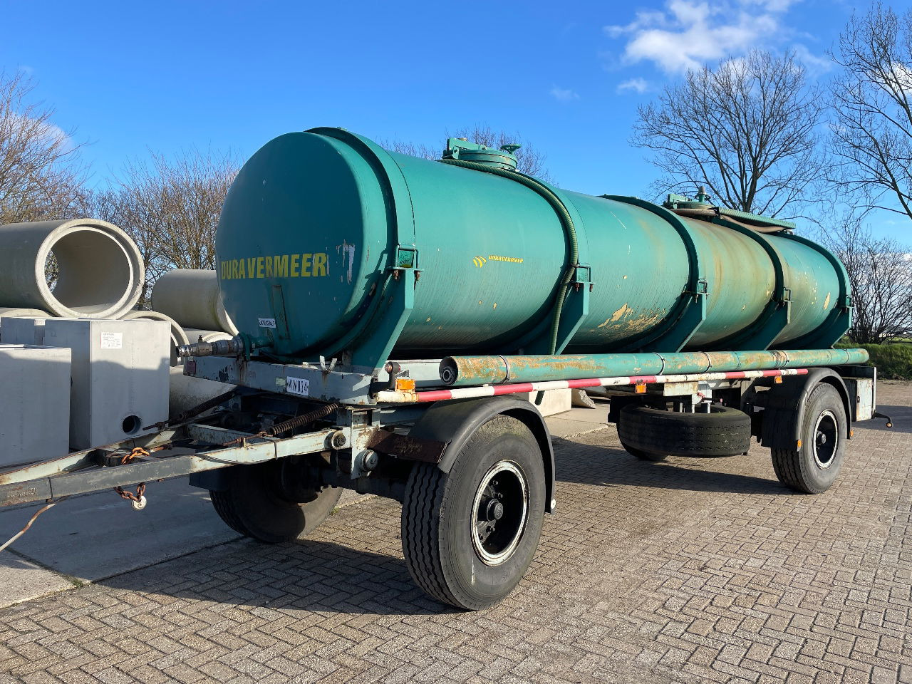 Burg Bitumen tank inox 14.000L - Tanker trailer: picture 1 Burg Bitumen tank inox 14.000L - Tanker trailer: picture 1