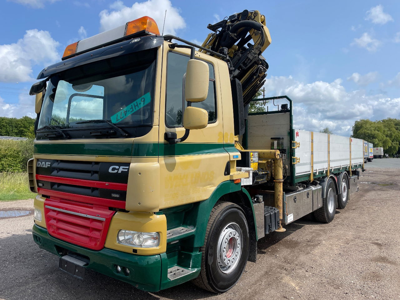 DAF CF 85.360 CF with Palfinger PK26002 with jib crane - Crane truck: picture 2 DAF CF 85.360 CF with Palfinger PK26002 with jib crane - Crane truck: picture 2