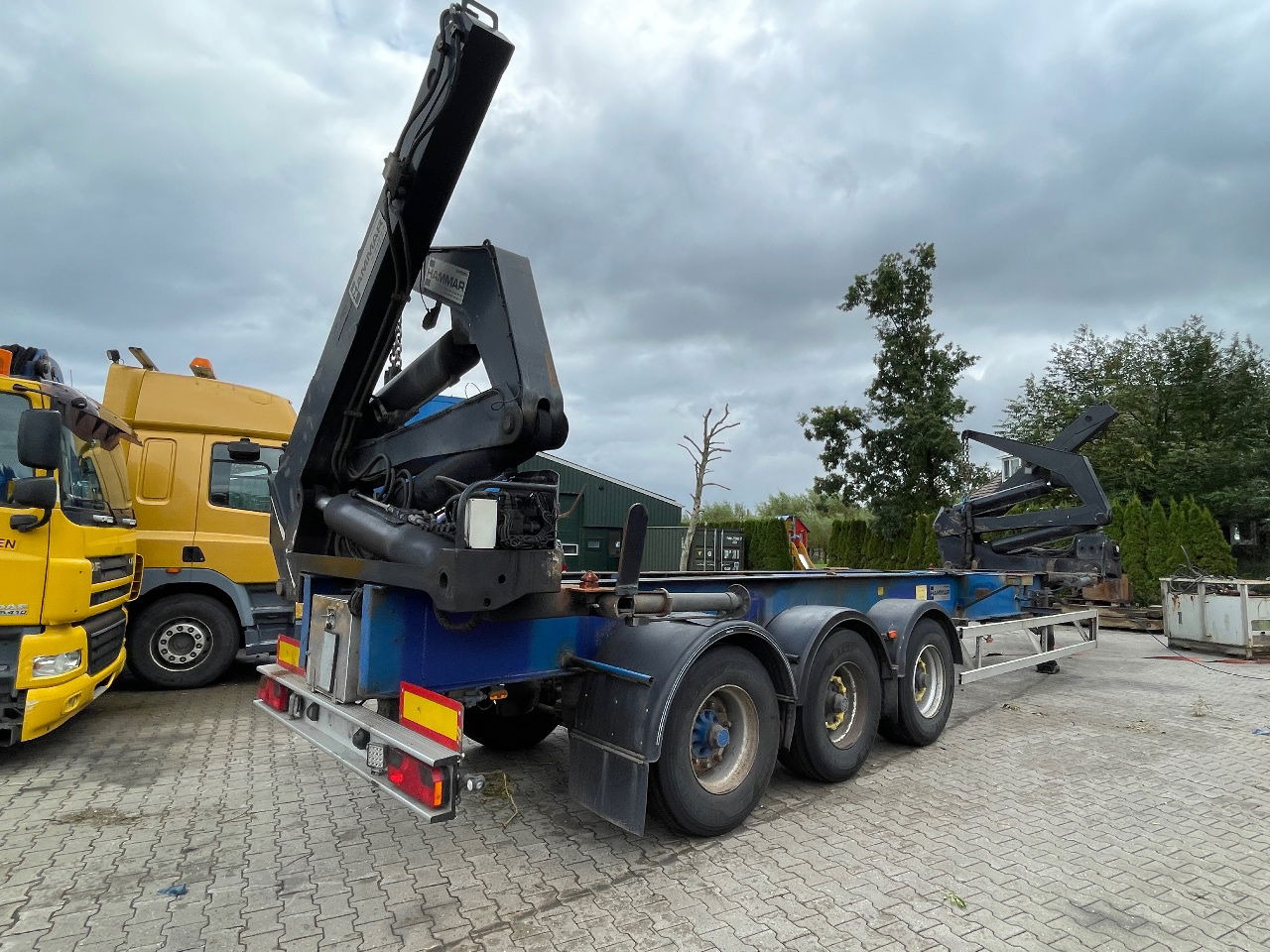 Hammar 151 HS side loader - Container transporter/ Swap body semi-trailer: picture 4 Hammar 151 HS side loader - Container transporter/ Swap body semi-trailer: picture 4