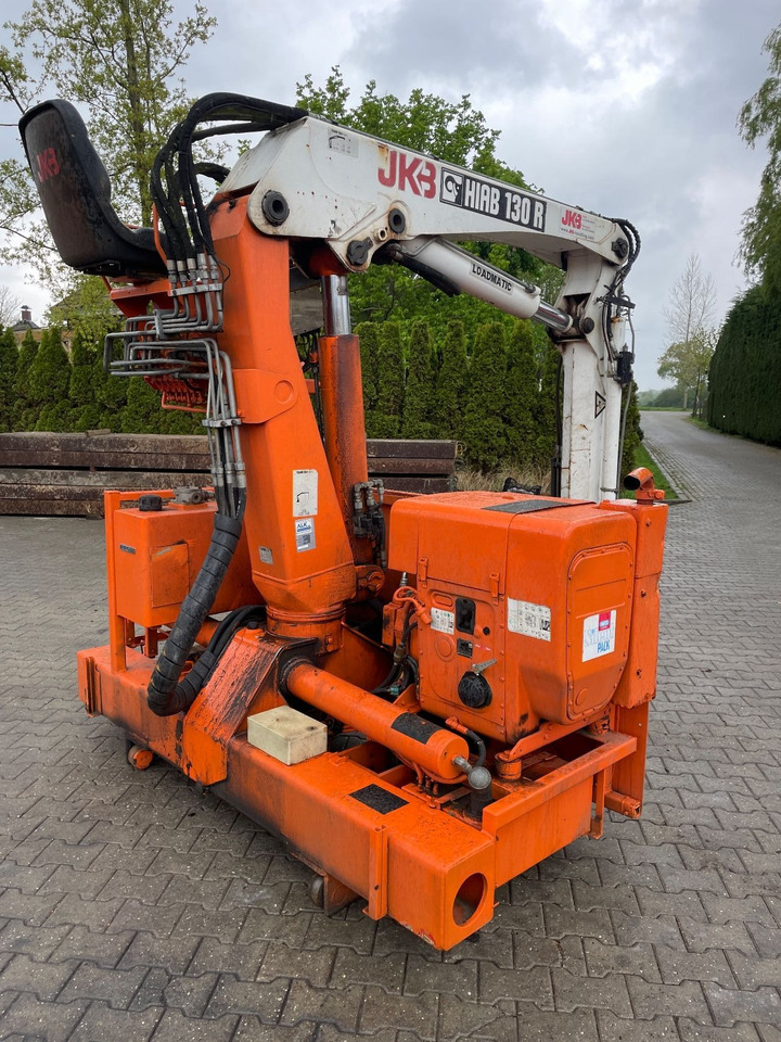 Hiab 130R roller - Truck mounted crane: picture 3 Hiab 130R roller - Truck mounted crane: picture 3