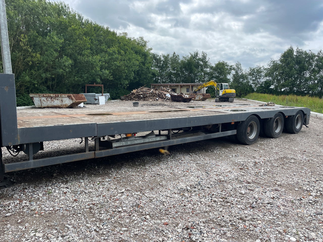 Nooteboom Mco-48-03 V uitschuifbaar hydrolisch gestuurd semi dieplader - Low loader semi-trailer: picture 3 Nooteboom Mco-48-03 V uitschuifbaar hydrolisch gestuurd semi dieplader - Low loader semi-trailer: picture 3