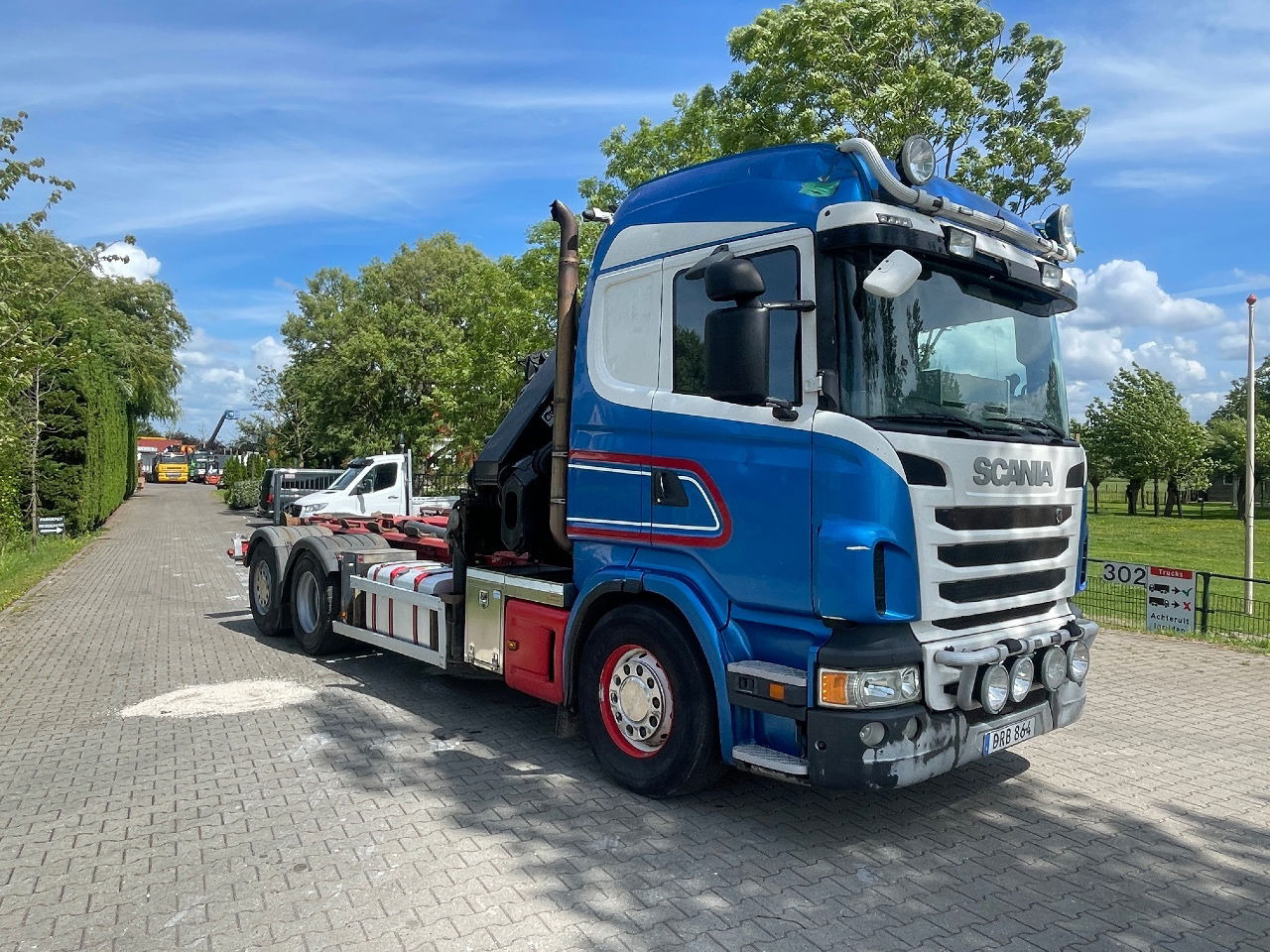 Scania R480 with hiab hookloader and hiab 262 EP5 with remote crane 2019 - Container transporter/ Swap body truck, Crane truck: picture 4 Scania R480 with hiab hookloader and hiab 262 EP5 with remote crane 2019 - Container transporter/ Swap body truck, Crane truck: picture 4