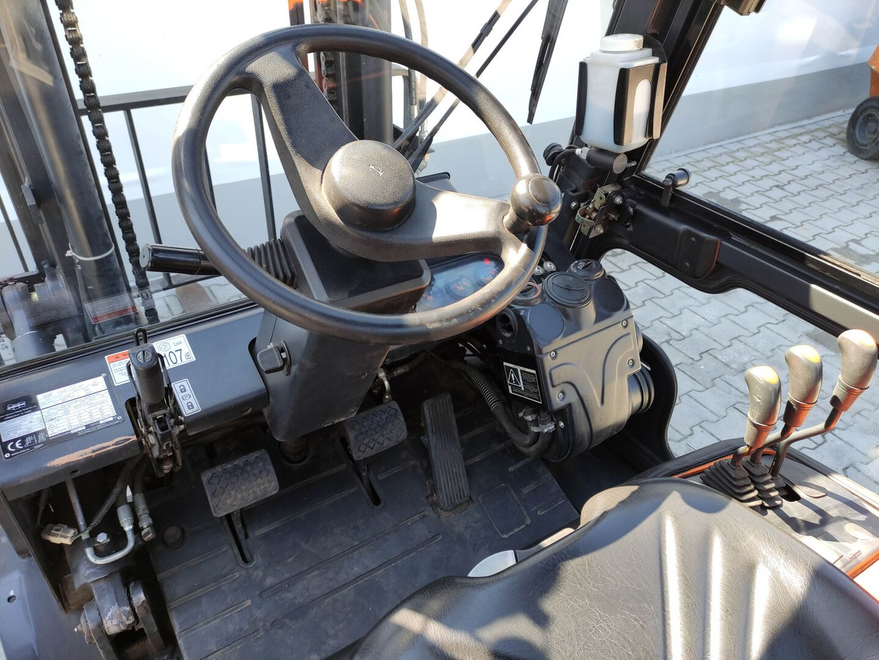 Doosan D30 GP - Diesel forklift: picture 5 Doosan D30 GP - Diesel forklift: picture 5