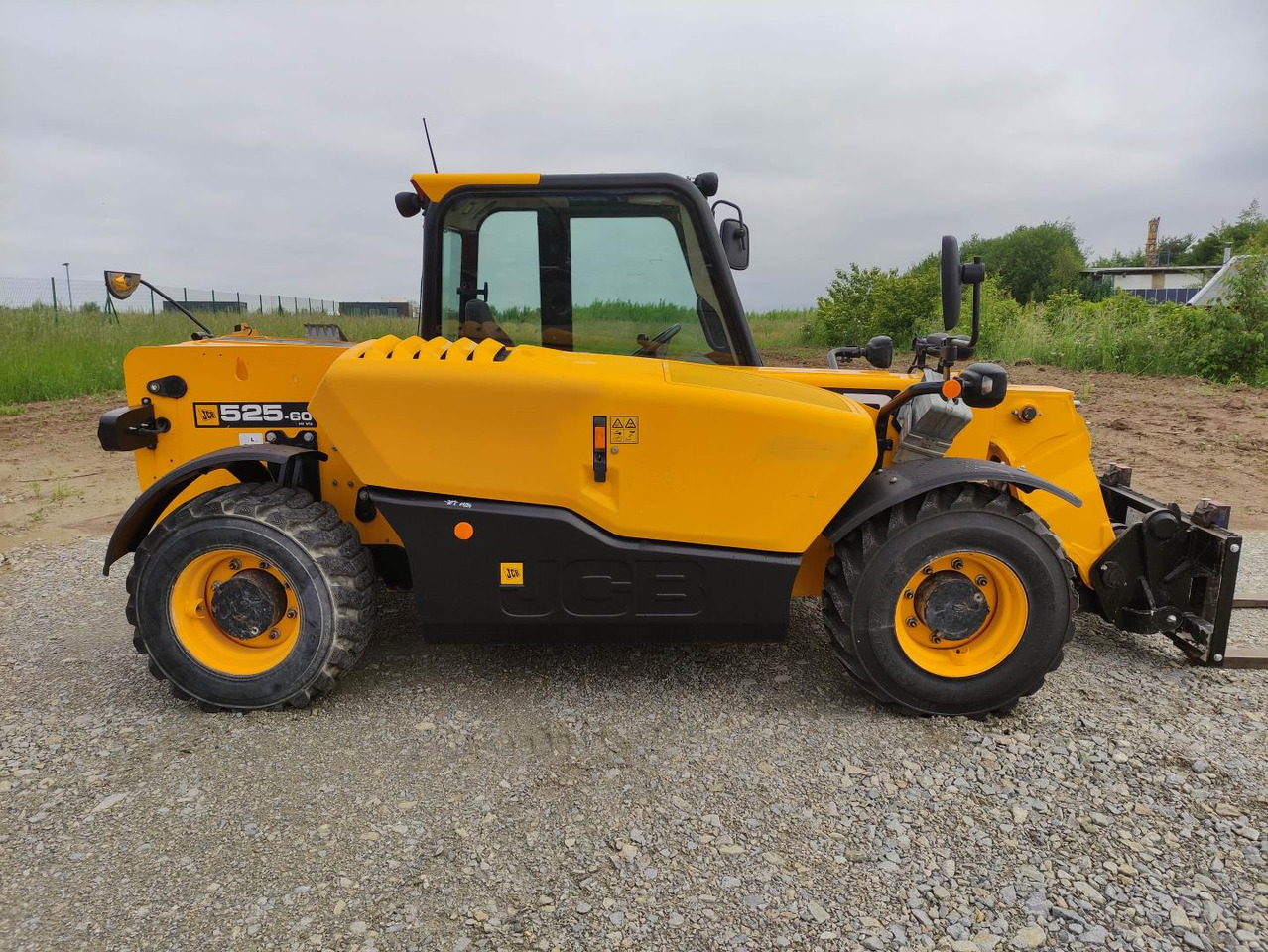 JCB 525-60 Hi Viz - Telescopic handler: picture 2 JCB 525-60 Hi Viz - Telescopic handler: picture 2