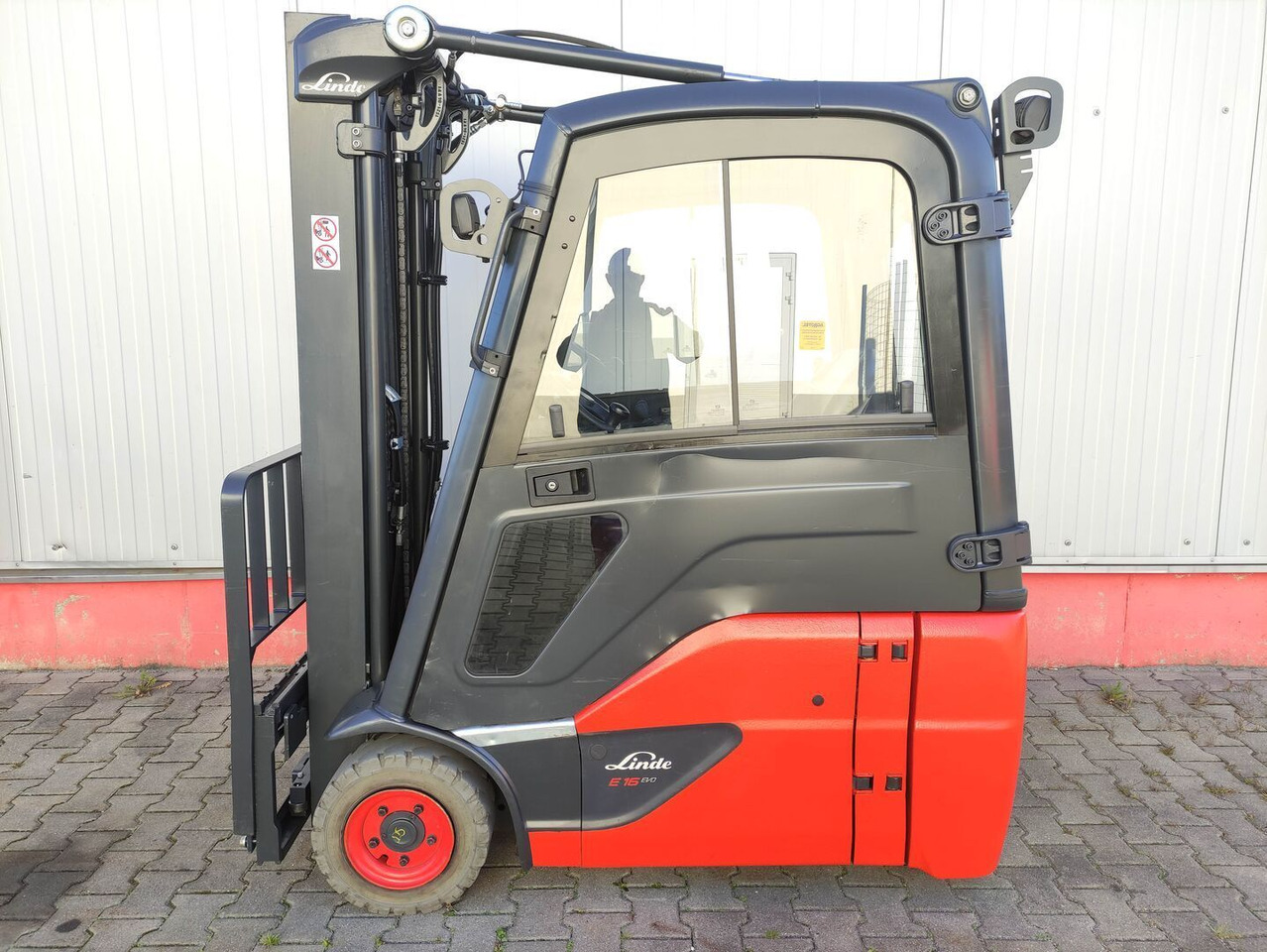Linde E16-02-386 EVO - Electric forklift: picture 1 Linde E16-02-386 EVO - Electric forklift: picture 1